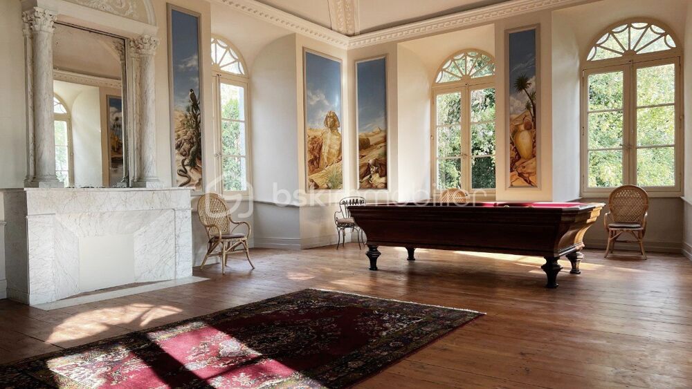 � vendre  Propri�t�/ch�teau Bordeaux (33000)