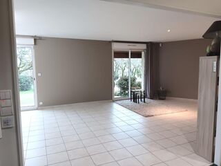  Maison � vendre 6 pi�ces 215 m�