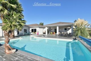  Maison  vendre 5 pices 195 m