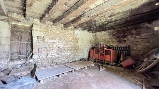  Remise / Grange à vendre 1 pièce 150 m²