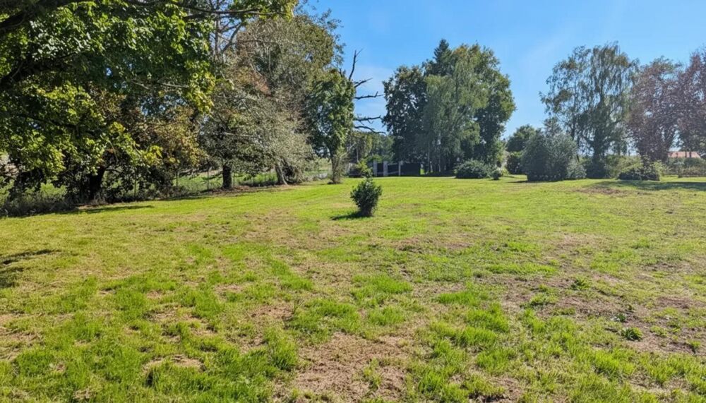 Vente Maison Maison charentaise sur 5625m², rénovation possible Plassac