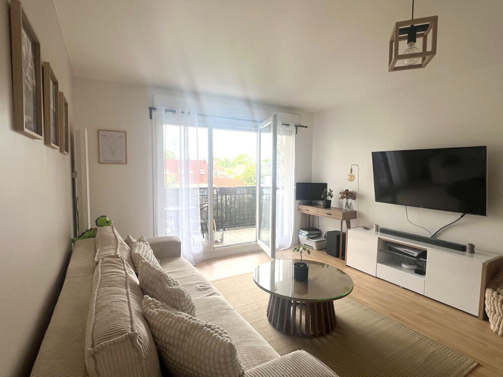 Appartement à vendre 3 pièces avec balcon à FRANCONVILLE (95)