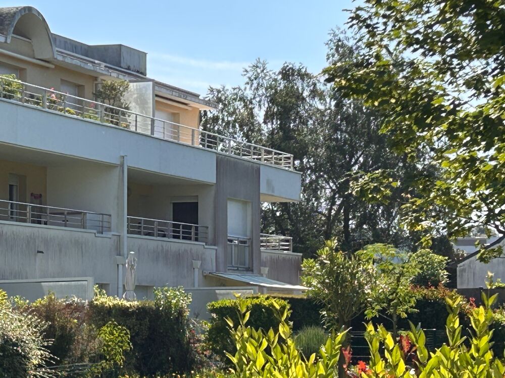 Vente Appartement Appartement à vendre 4 pièces VANNES (56) avec deux garages Vannes