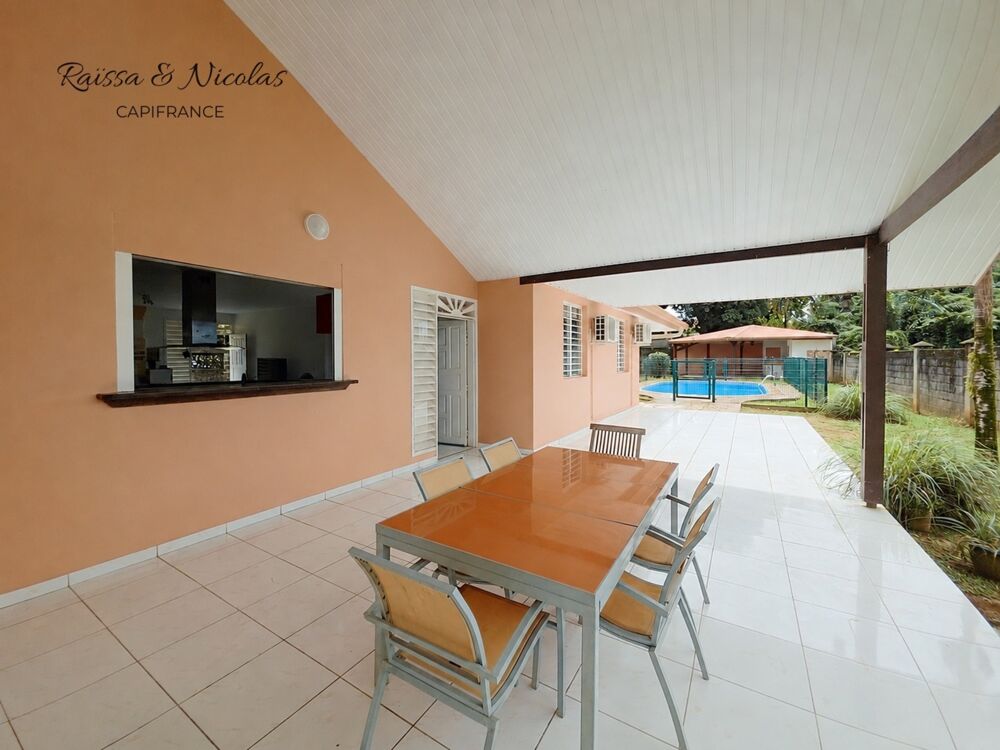 Vente Maison COUP DE CŒUR – Maison avec piscine et carbet à Macouria Macouria