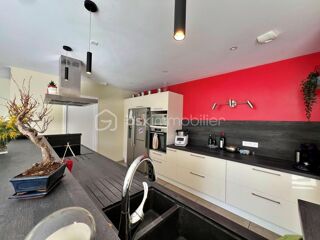  Maison à vendre 8 pièces 196 m²