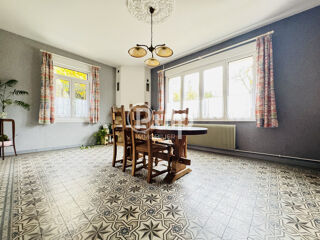  Maison � vendre 10 pi�ces 241 m�