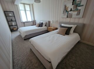 Maison à vendre 5 pièces 251 m²