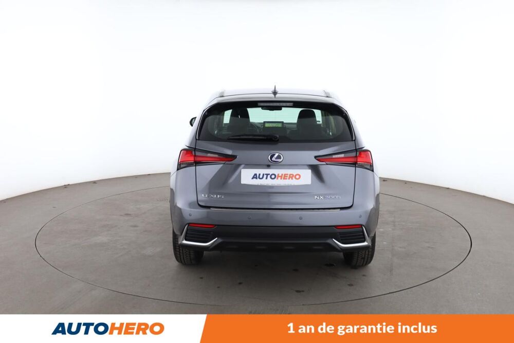 NX 300h Pack Business 2WD Auto 197 ch 2017 occasion 92130 Issy-les-Moulineaux
