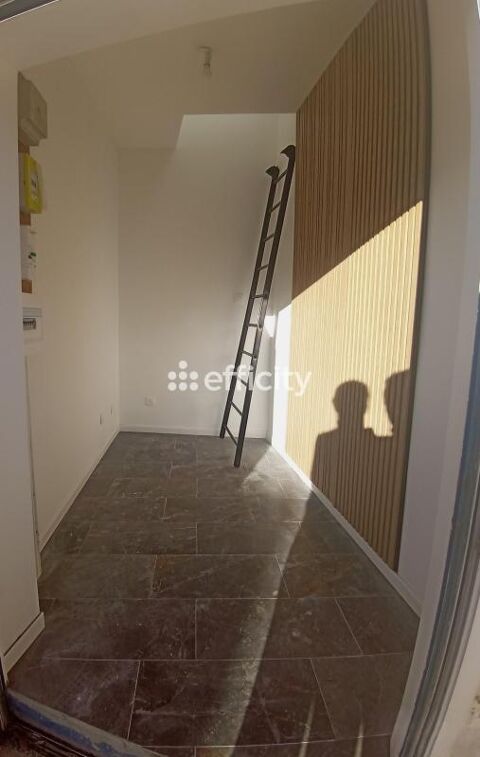   Locaux/Biens immobiliers 