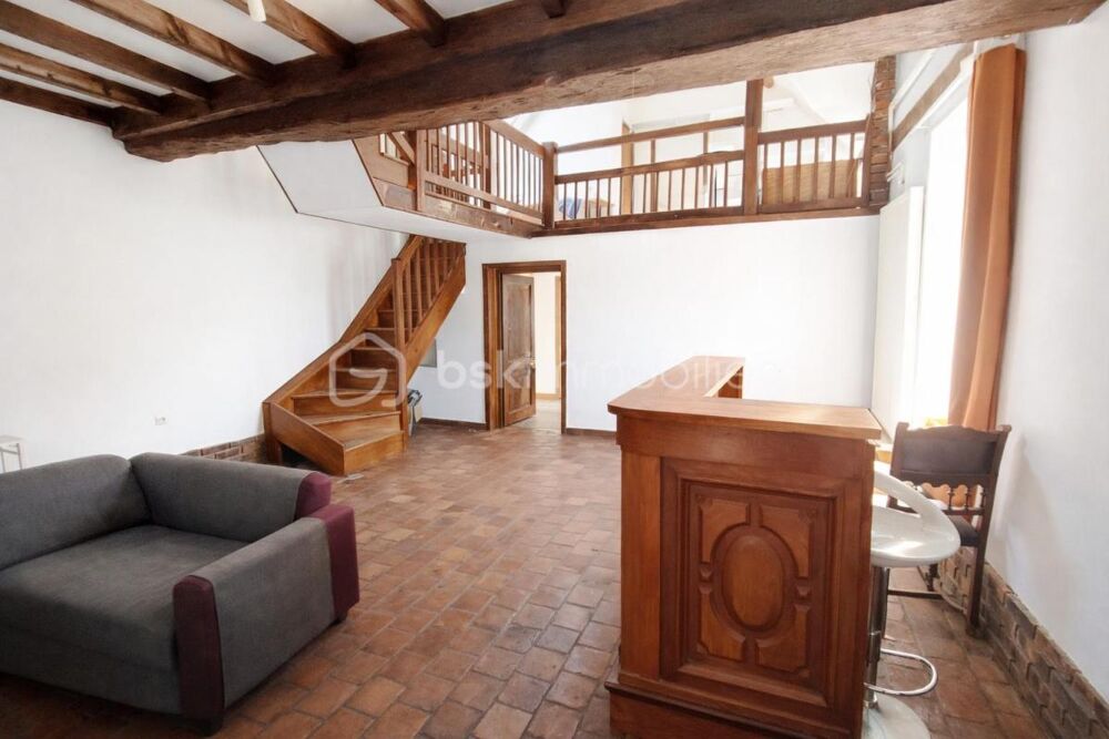 Charme de lancien & beaux volumes à Monéteau  Maison 175 m² avec jardin