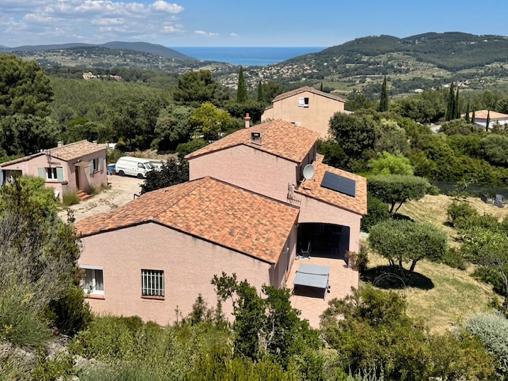 VILLA D'EXCEPTION ,VUE PANORAMIQUE ,CALME ABSOLU , 6 CHAMBRES ,PISCINE , 5 000 m² DE TERRAIN