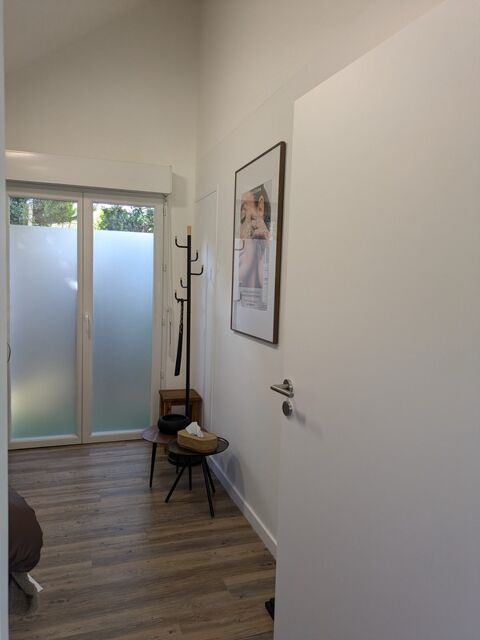 Dpt Is&egrave;re (38), &agrave; louer MONTBONNOT local commercial 65 m&sup2; et 26 m&sup2; 1150 38330 Montbonnot saint martin