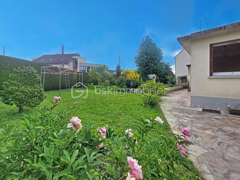 Maison à raffraichir avec grand jardin arboré (possibilité dextension), 'Secteur Archeveché'