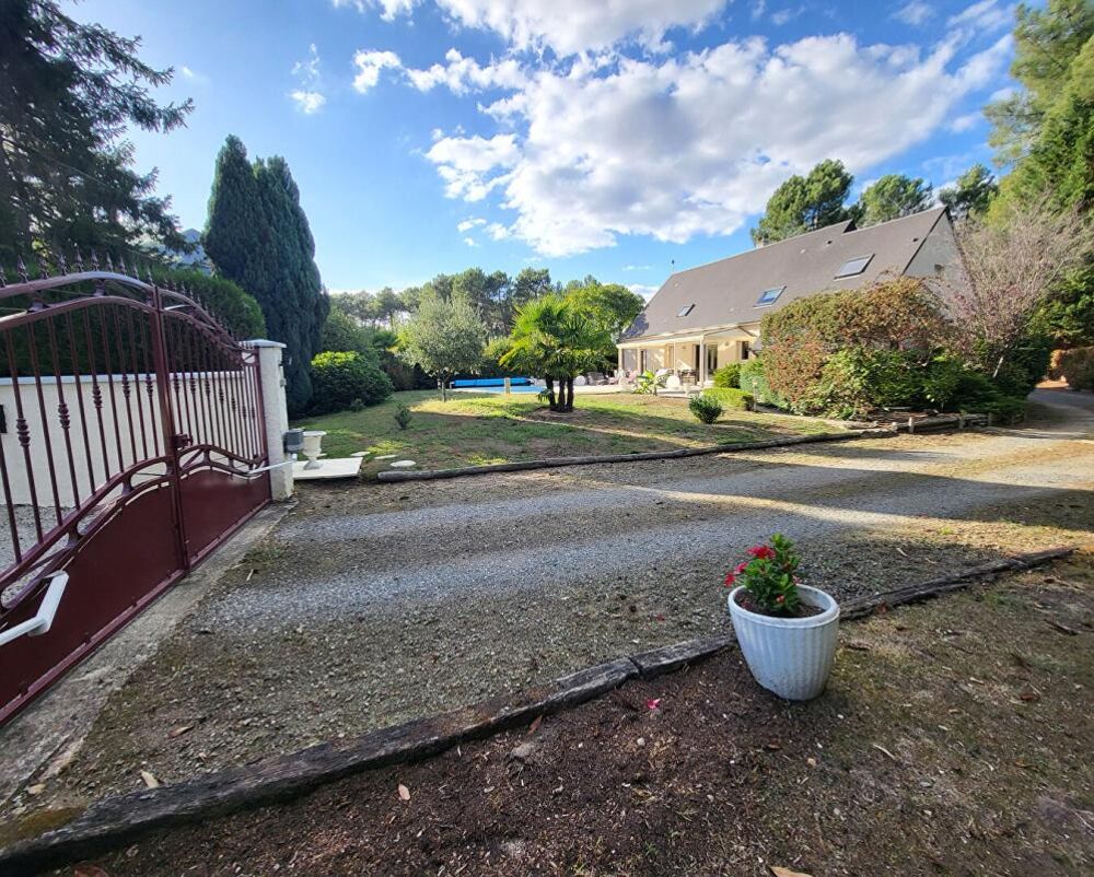 Vente Maison Maison Guecelard 8 pièce(s) 190 m2 Guecelard