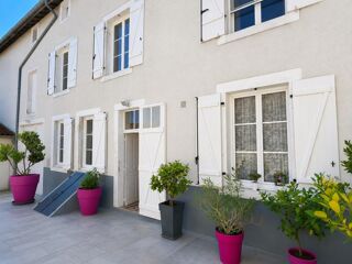  Maison à vendre 9 pièces 242 m²