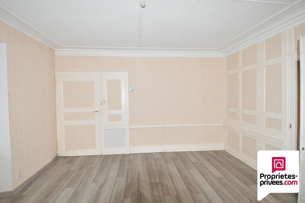 Vente Maison Corps de ferme avec 2 maisons, une grange, prévoir travaux Montecheroux