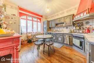  Propri�t�/ch�teau � vendre 7 pi�ces 165 m�