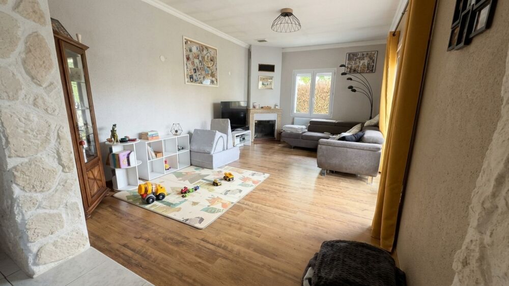 Vente Maison Maison à vendre 4 pièces  (72) Yvre le polin