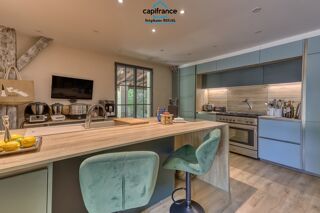  Propriété/château à vendre 14 pièces 345 m²