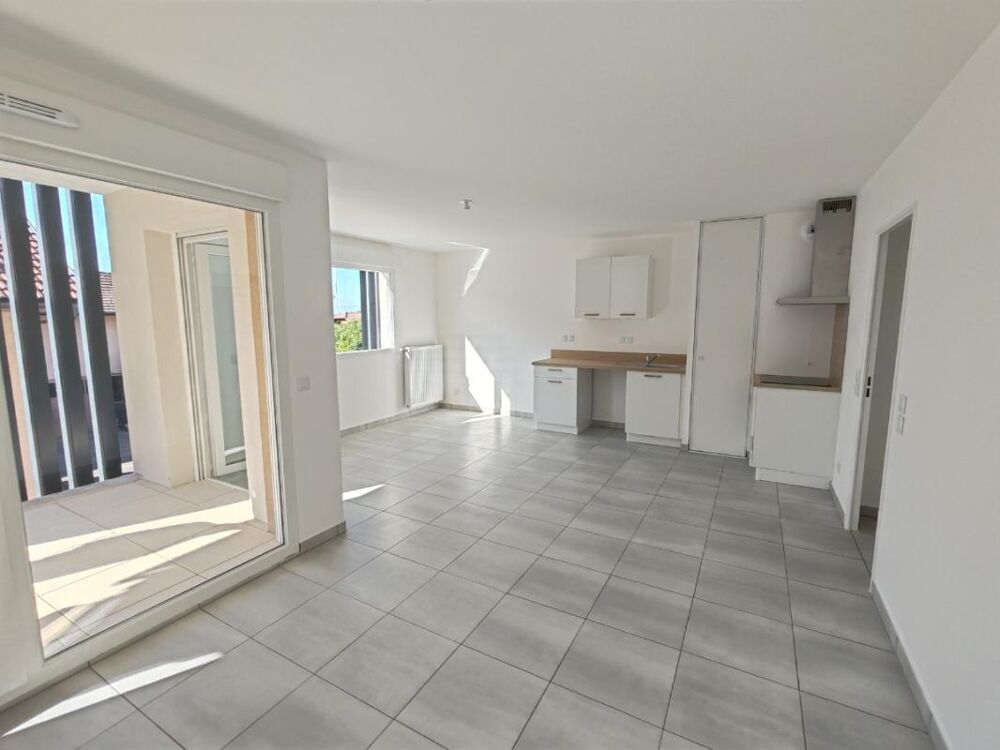 Location Appartement T3 avec balcon et  à ST PIERRE EN FAUCIGNY Saint pierre en faucigny