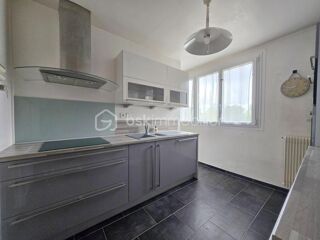  Appartement � vendre 4 pi�ces 73 m�