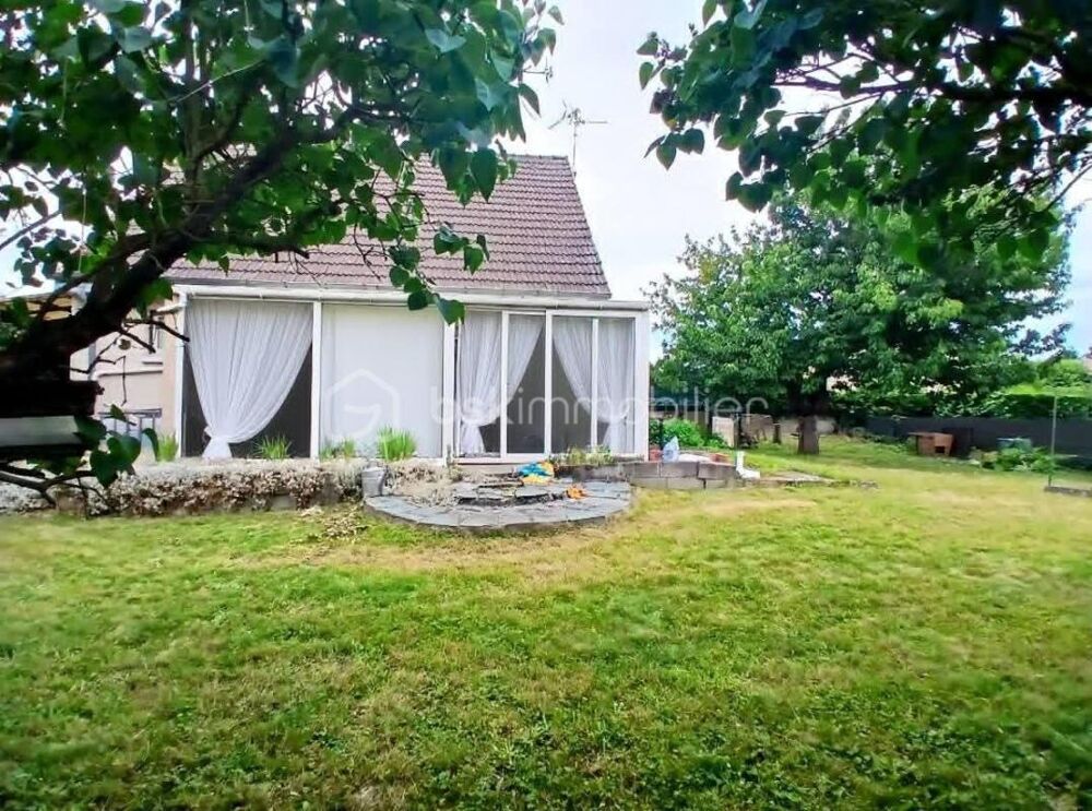 Pavillon individuel 4 chambres sous-sol complet