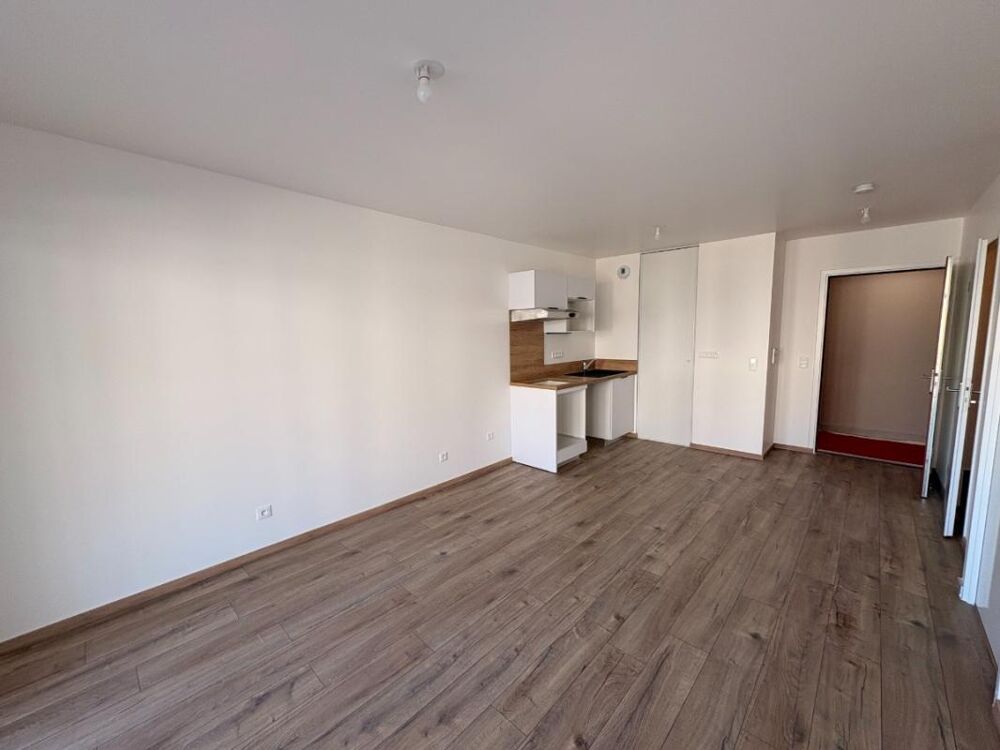 T2 NEUF avec balcon et parking à CHARTRES
