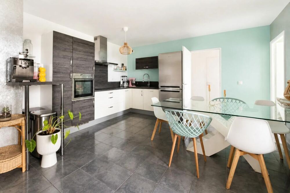 Vente Appartement Appartement de 3 pièces de 60 m² à Marseille Capelette Marseille 10
