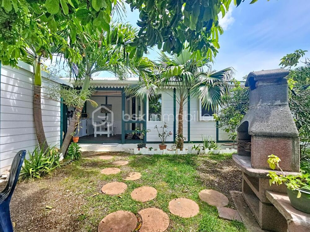 Vente Maison Bungalow T3 de 30 m2 avec jardin et plage à pied Saint francois
