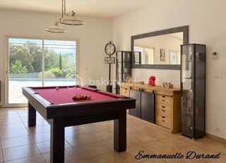  Villa à vendre 5 pièces 158 m²