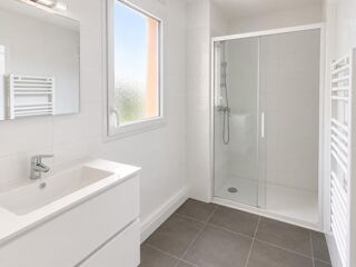  Appartement à louer 3 pièces 62 m²