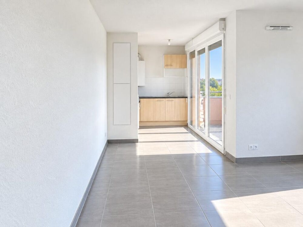 Location Appartement Appartement T2 avec loggia et place de parking à Toulouse Toulouse