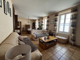  Maison à vendre 10 pièces 235 m²