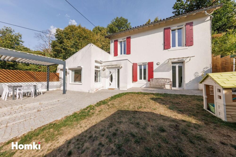Vente Maison À vendre – Jolie maison familiale de 124 m2 sur les hauteurs de Royat Royat