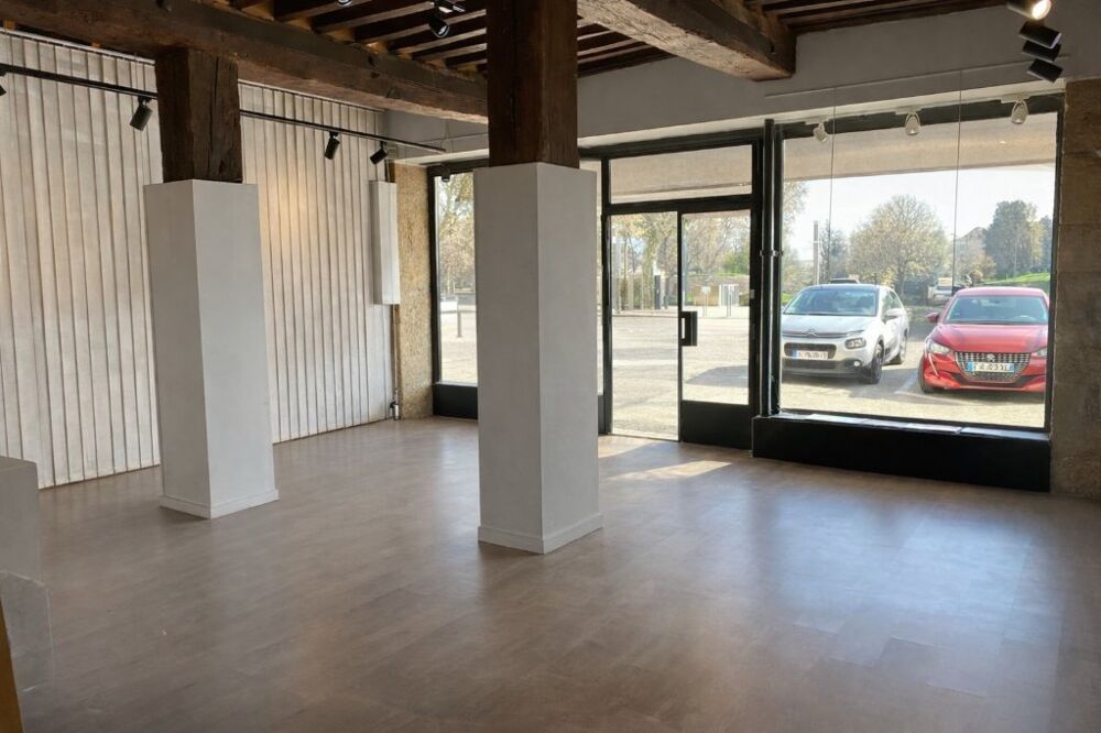   A VENDRE - LOCAL COMMERCIAL Chalon sur saone