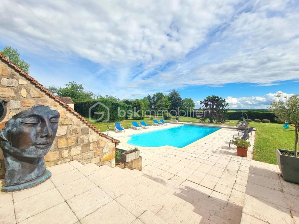CHARMANTE MAISON EN PIERRE, 8 PIÈCES, 4 CHAMBRES, GARAGE, ANNEXES, PISCINE !!!