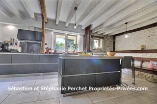  Maison  vendre 8 pices 233 m