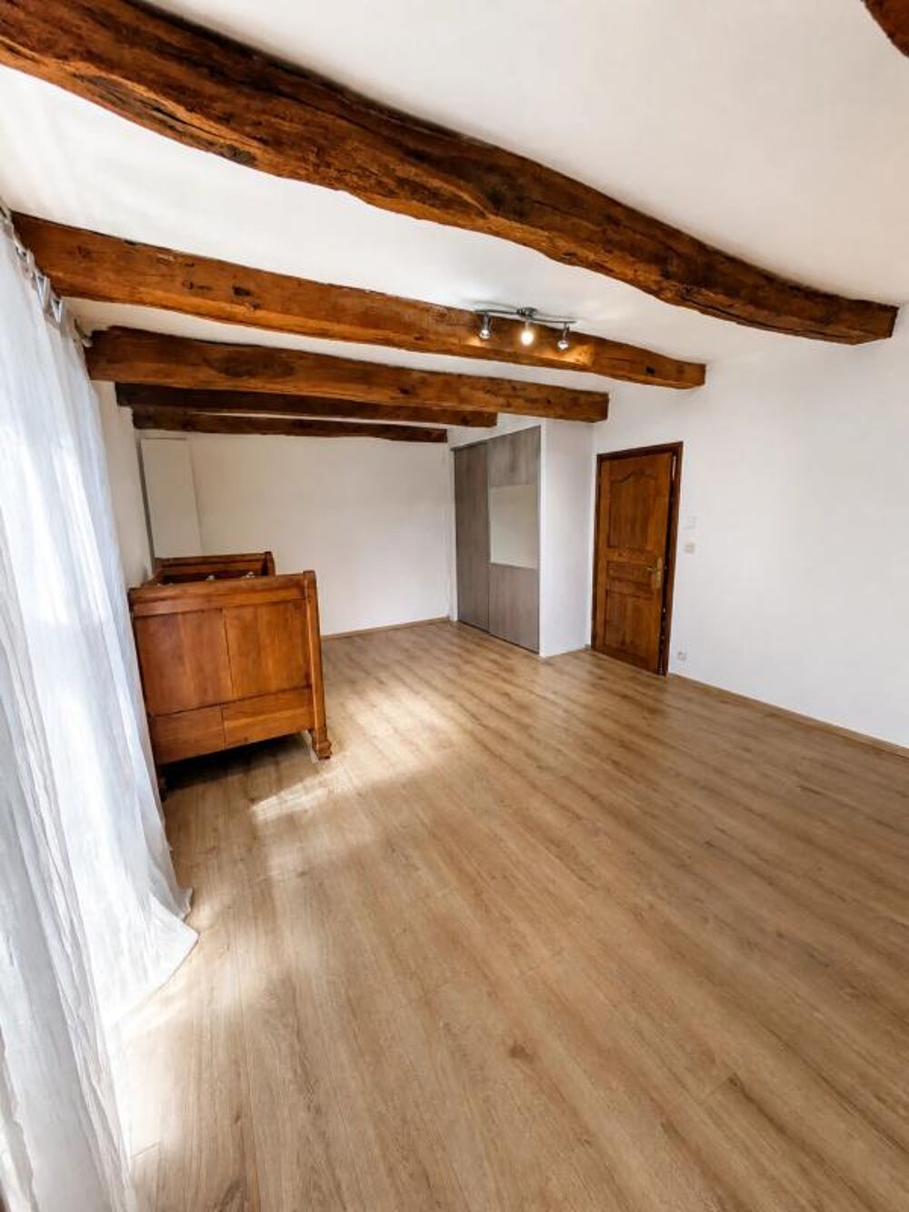 à vendre  Maison Nevy-lès-Dole (39380)