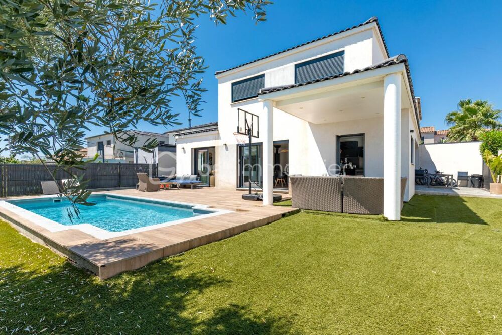 Maison proche centre ville , piscine et garage. Extension possible