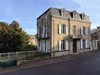  Propriété/château à vendre 12 pièces 240 m²