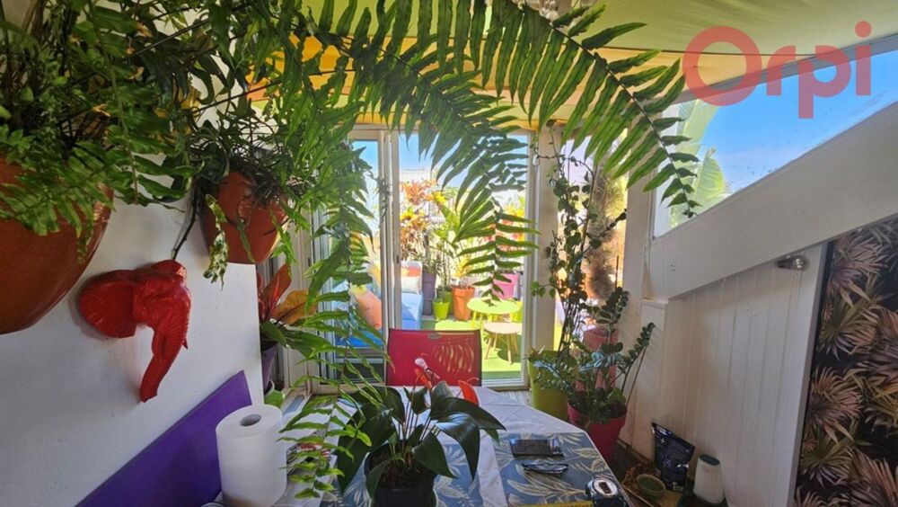 � vendre  Appartement Saint-Gilles Les Bains (97434)