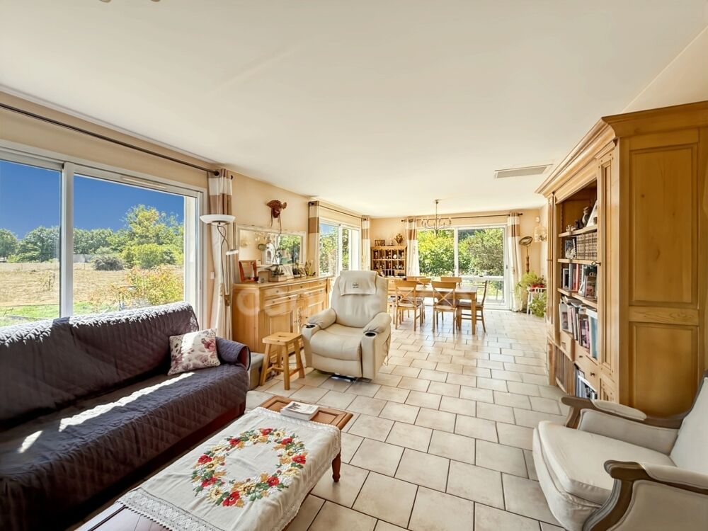Vente Maison Maison Plain-Pied Lumineuse de 2008, 4 chambres Montpon menesterol