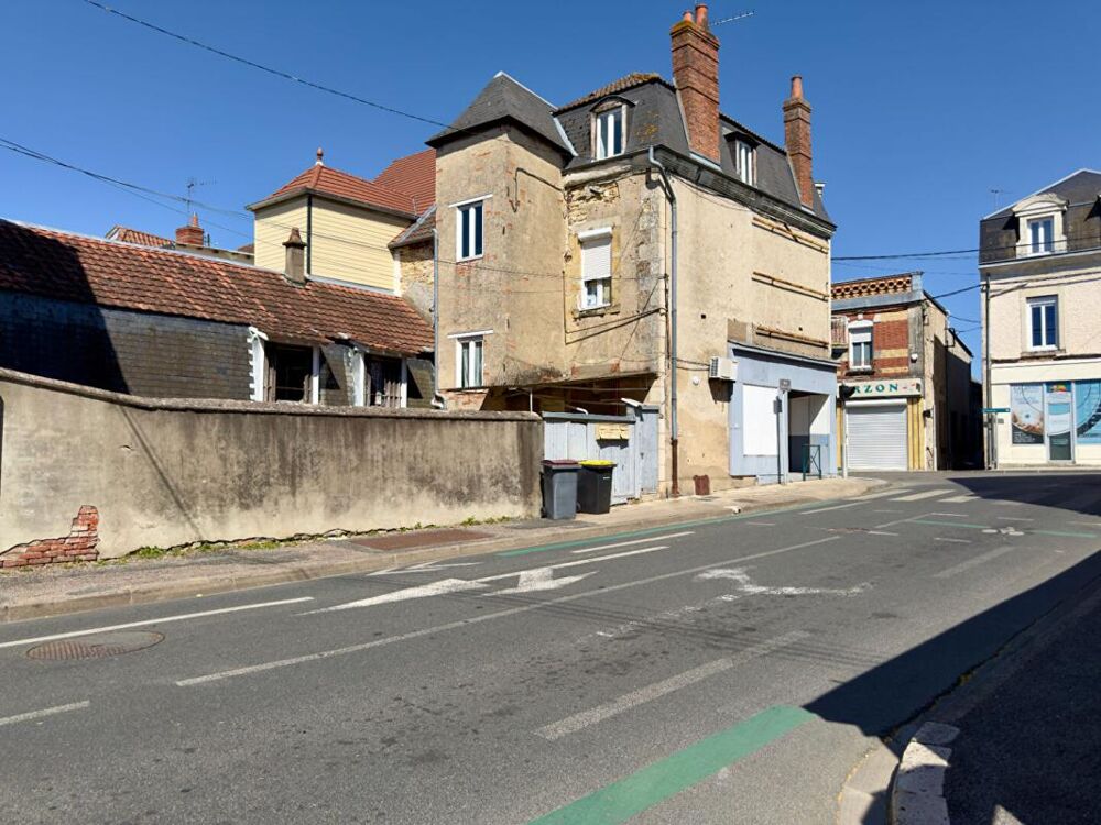 Vente Immeuble Immeuble Vierzon 7 pièce(s) 169 m2 Vierzon