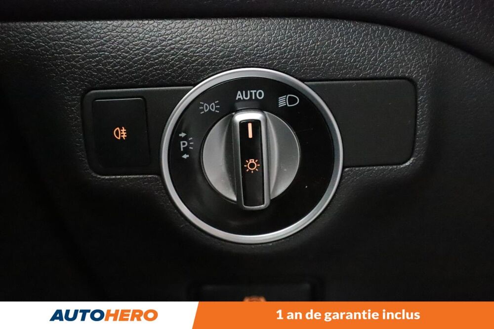 Classe GLA 220 CDI Sensation 4Matic 7G-DCT 170 ch 2015 occasion 92130 Issy-les-Moulineaux