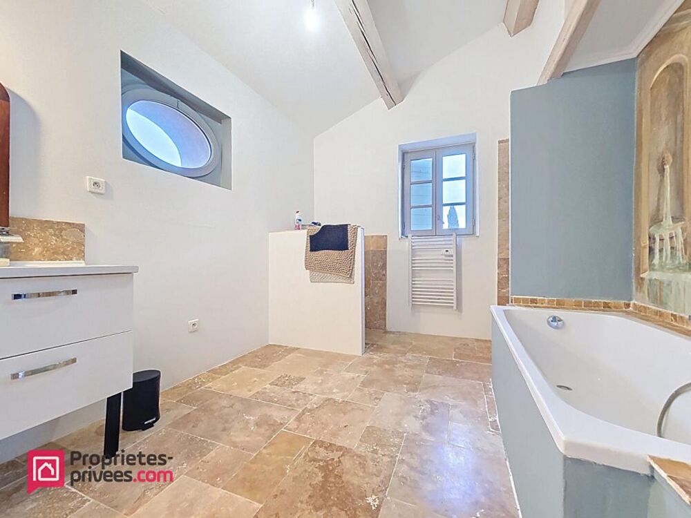  vendre  Proprit/chteau Avignon (84000)