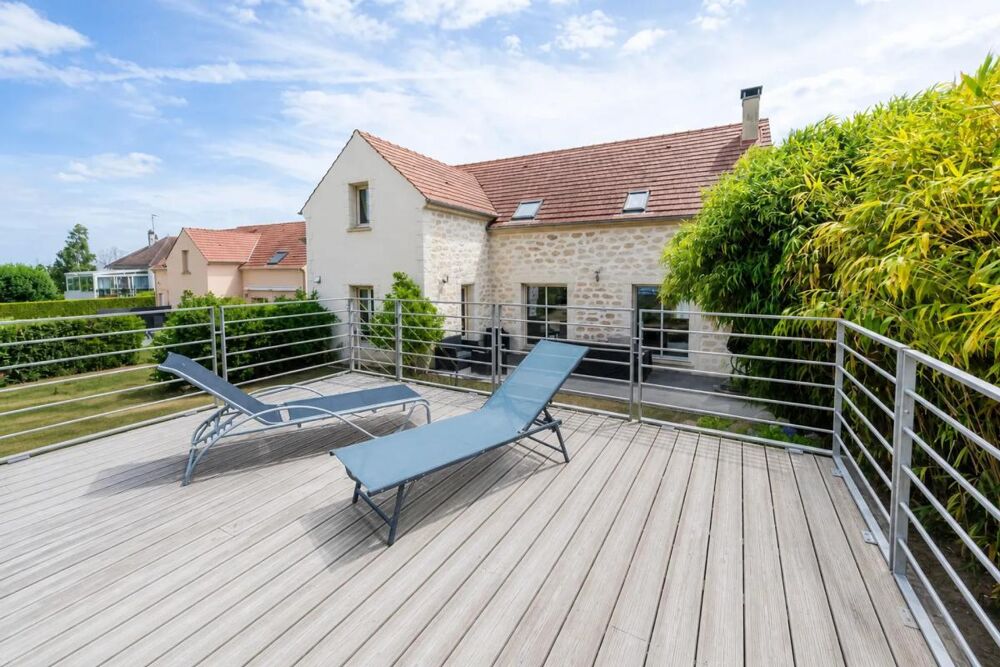 Maison de 8 pièces de 180 m² à Jambville