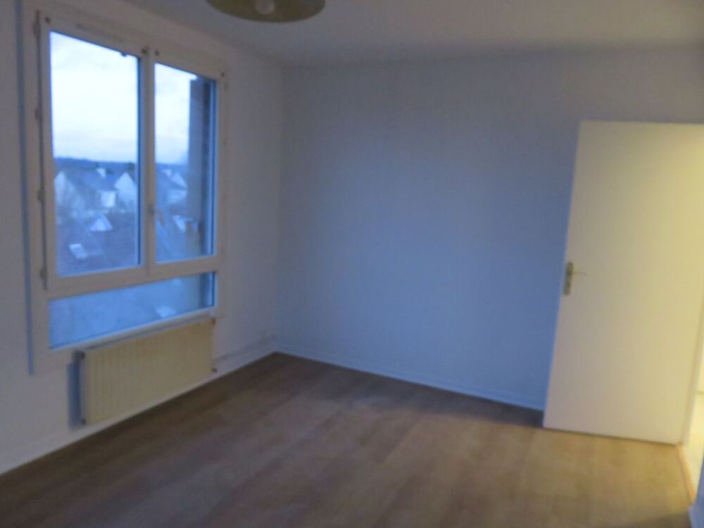 Location Appartement Appartement de 48m2 à louer sur Saint-Nom-la-Bretèche Saint nom la breteche