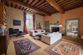  Propriété/château à vendre 9 pièces 422 m²