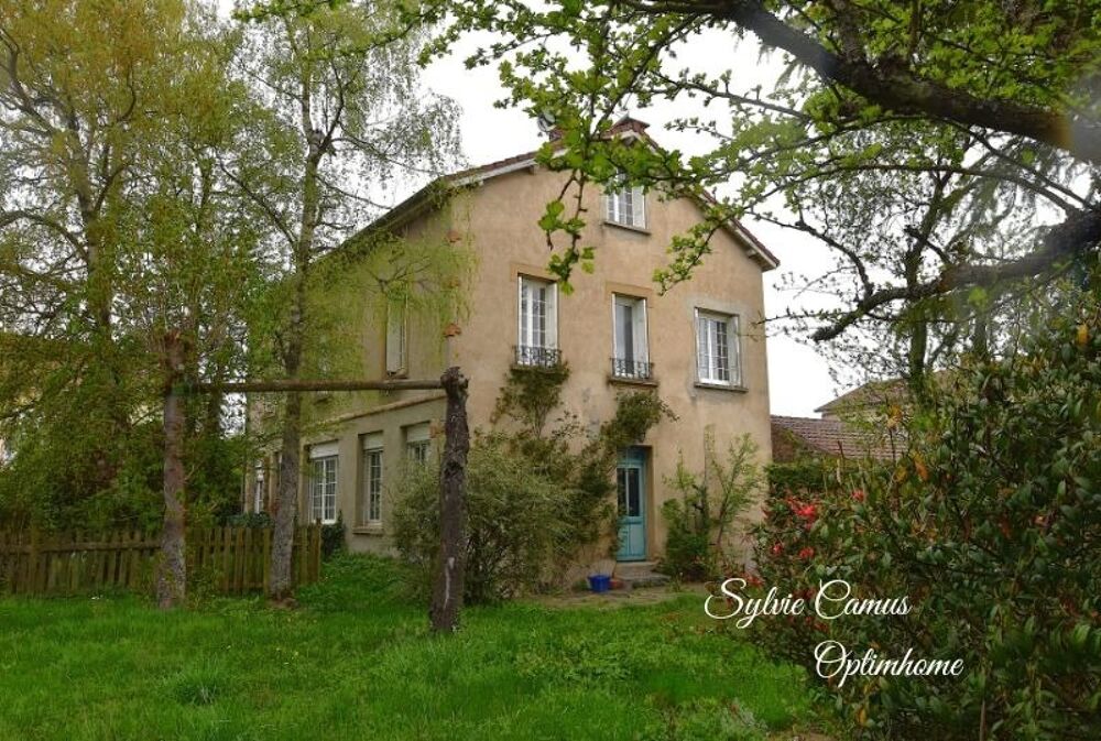 Maison de caractère  233 m²  Fort potentiel  Sainte-Sigolène