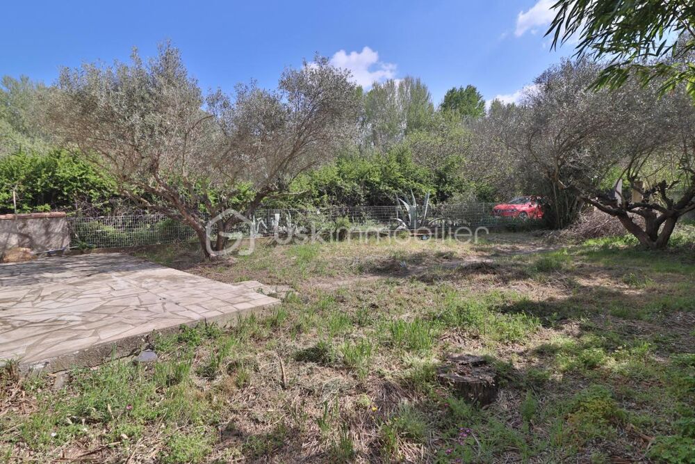 Vente Maison Maison 96m², 2 chambres, garage, 984m² de terrain Montfrin